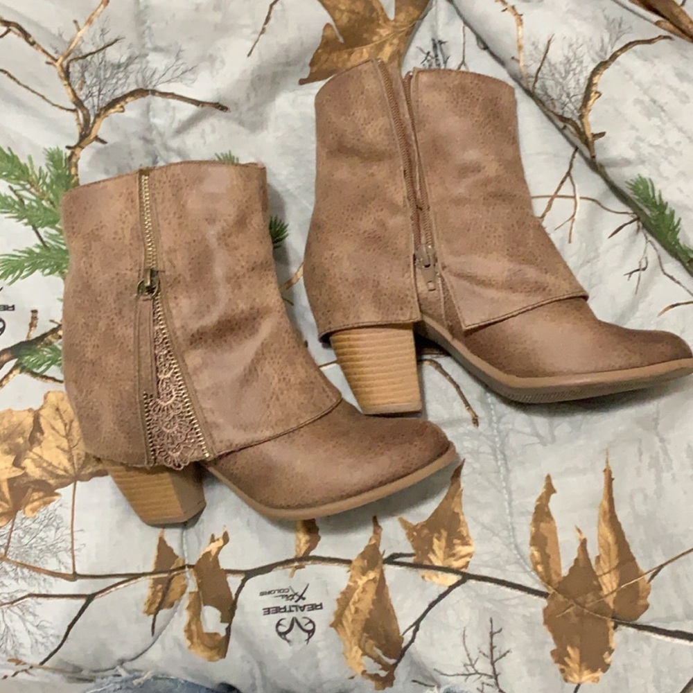 Not Rates boots